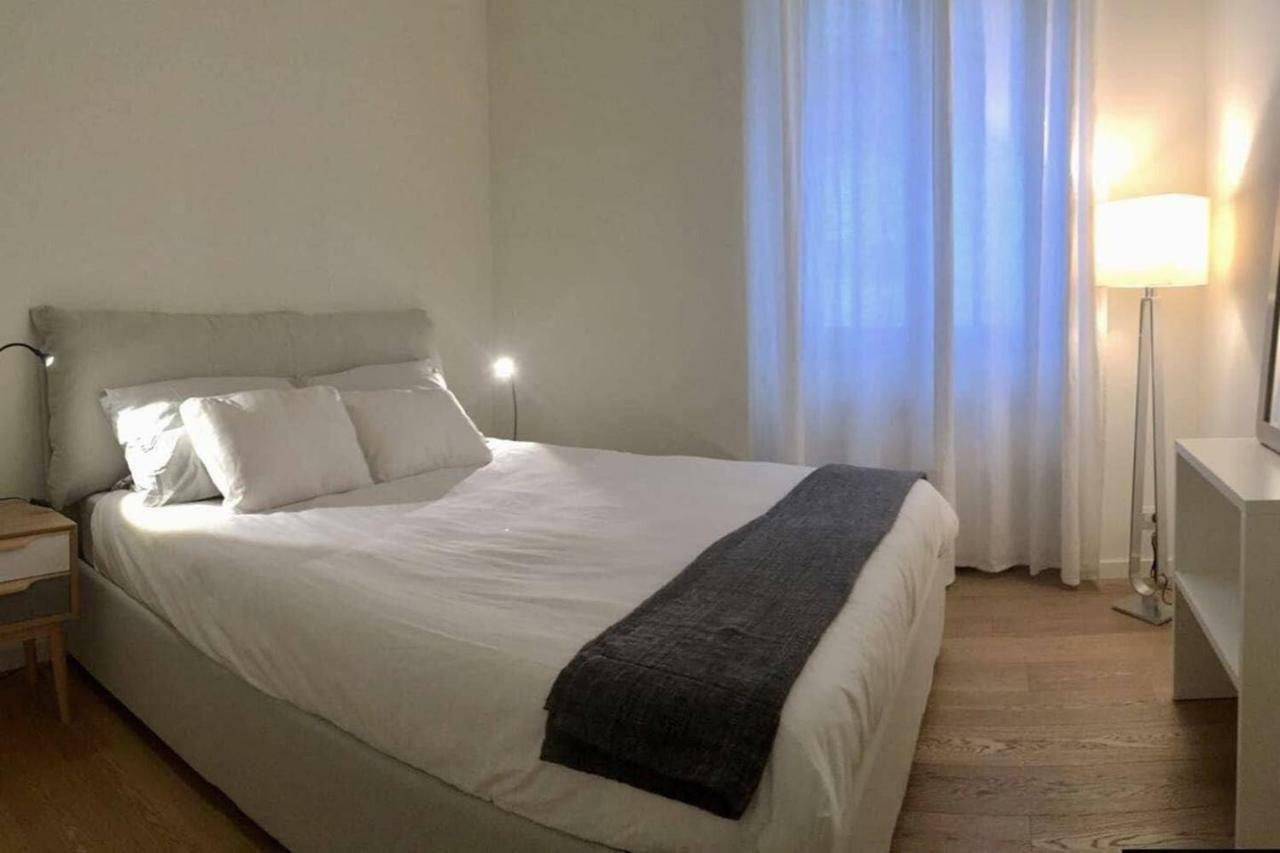 Joivy 1Br Apt In Isola With Stunning View To Bosco Verticale Milano Exterior foto